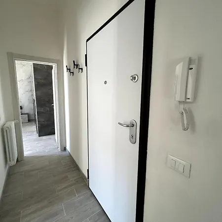 Lägenhet Storchi - Near Downtown Modena